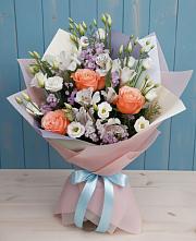 Букет цветов из:  Лизиантусы, Розы, Альстромерии и Гипсофила #REPLACE_PRED# Нижних-Сергах