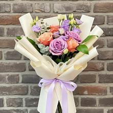 Букет цветов из:  Лизиантусы и Розы в Нижних-Сергах