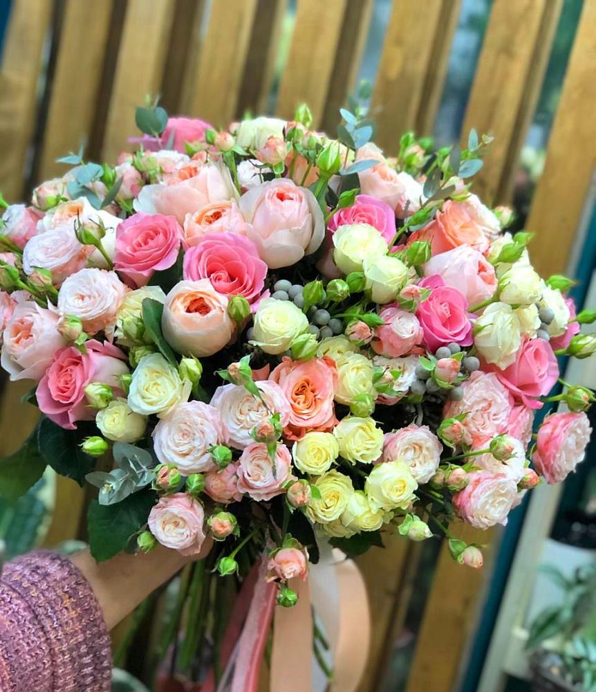 Букет цветов из: Розы в Нижних-Сергах