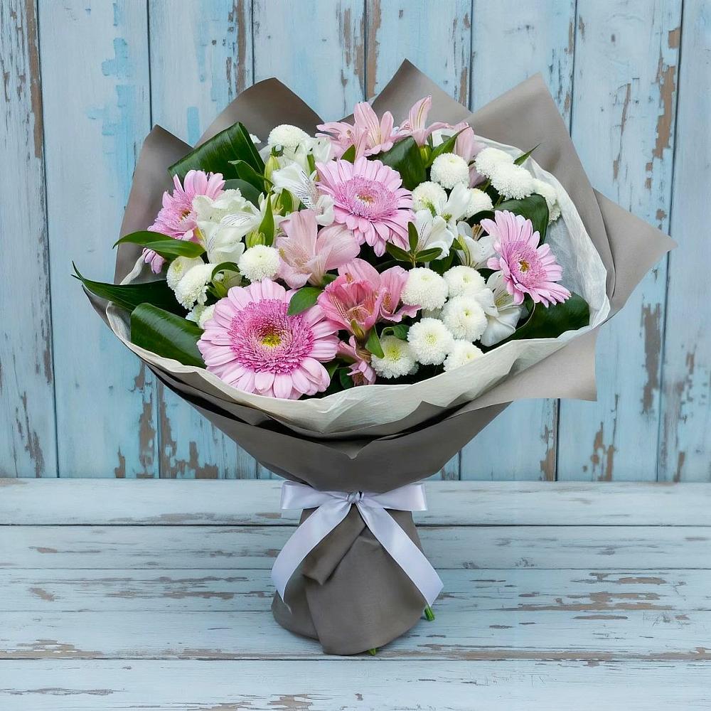 Букет цветов из: Герберы, Альстромерии и Хризантемы в Нижних-Сергах