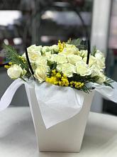 Цветочная композиция из Розы  в Нижних-Сергах