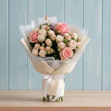 Букет цветов из:  Розы в Нижних-Сергах